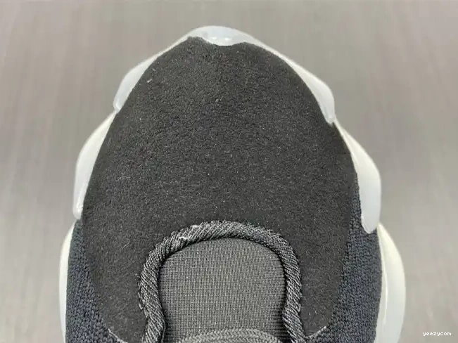 H68031 ADIDAS 400 YEEZY 0513